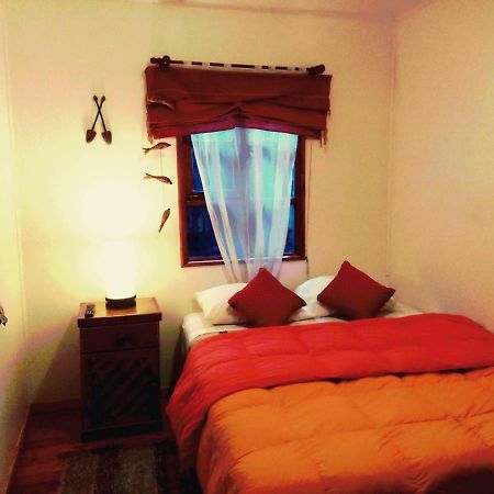 Hostal Torre De Babel Castro Bagian luar foto